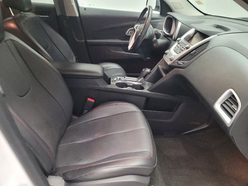 Used 2017 Chevrolet Equinox Premier w/ Enhanced Convenience Package image 21