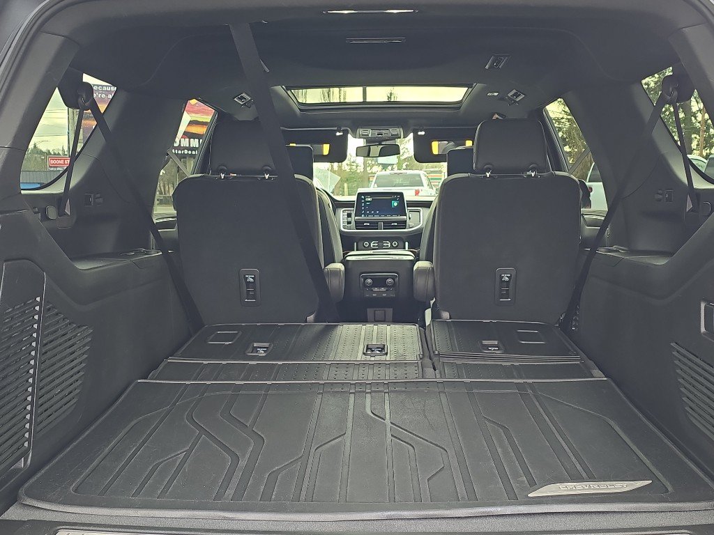 Certified 2023 Chevrolet Suburban Z71 w/ Z71 Off-Road Package AWD/4WD image 10