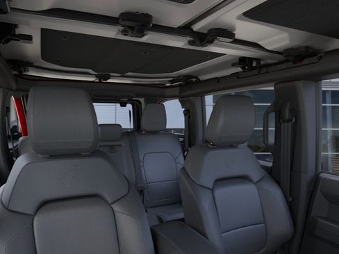 New 2026 Ford Bronco Outer Banks AWD/4WD image 12