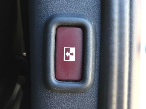 Used 2023 Mercedes-Benz Sprinter 2500 image 29
