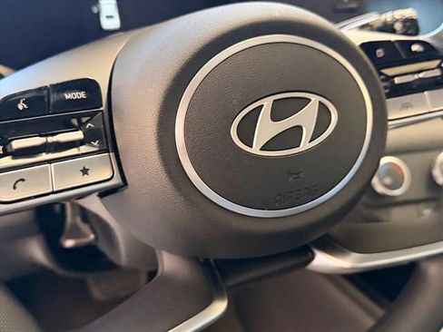 New 2026 Hyundai Elantra SE FWD image 21