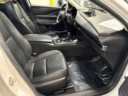 Certified 2022 MAZDA CX-30 AWD 2.5 S w/ Select Package image 14