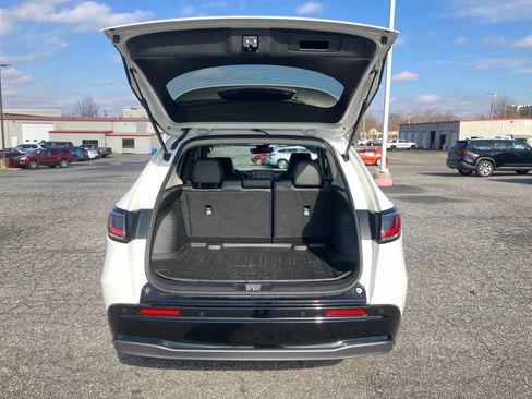 Certified 2023 Honda HR-V EX-L image 18