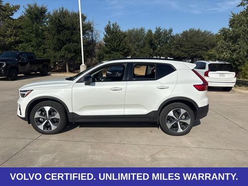 Certified 2026 Volvo XC40 B5 Plus AWD/4WD image 7