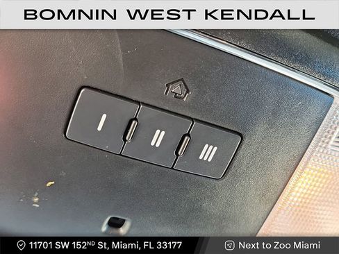 Used 2021 Jeep Grand Cherokee Laredo X image 23