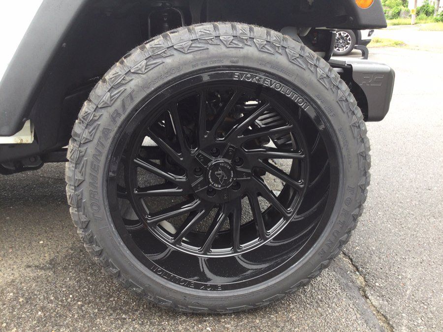 Used 2017 Jeep Wrangler Unlimited Sport AWD/4WD image 33