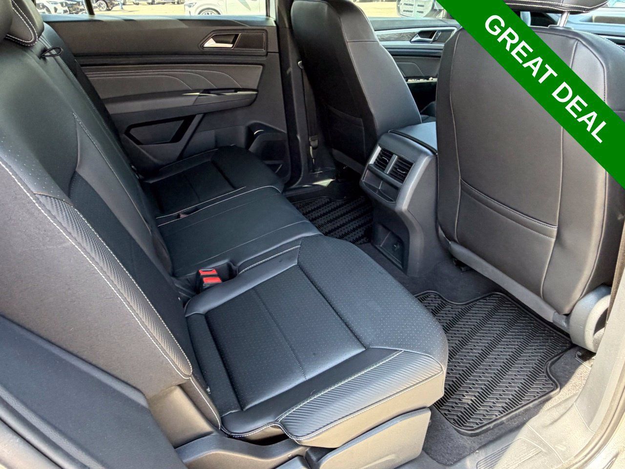 Used 2023 Volkswagen Atlas Cross Sport SE FWD image 37