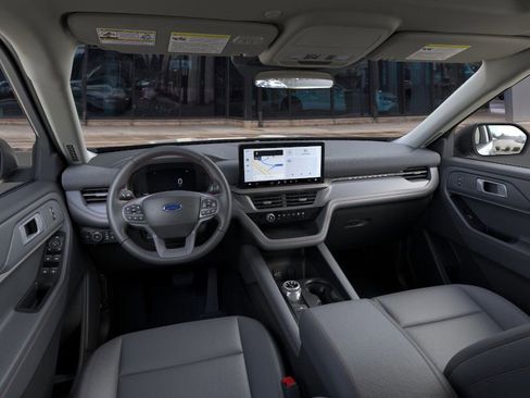 New 2026 Ford Explorer Active w/ Active Comfort Package image 9