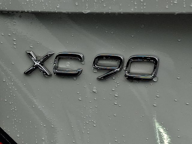 Used 2025 Volvo XC90 T8 Ultra w/ Protection Package Premier AWD/4WD image 29