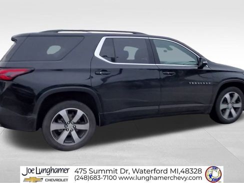 Certified 2023 Chevrolet Traverse LT w/ LT Premium Package image 9