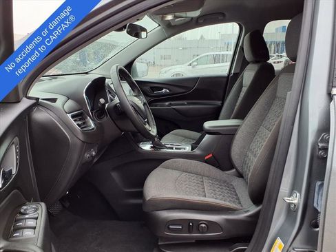 Used 2024 Chevrolet Equinox LT w/ LPO, Floor Liner Package image 18
