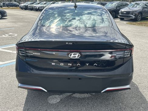 New 2026 Hyundai Sonata SE FWD image 7