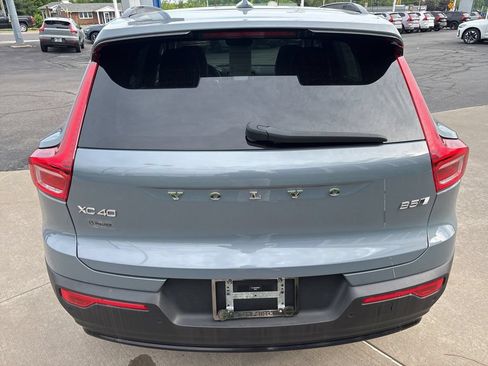 Certified 2023 Volvo XC40 B5 Ultimate w/ Protection Package Premier AWD/4WD image 7