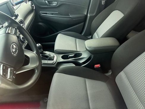 Used 2018 Hyundai Kona SE AWD/4WD image 8