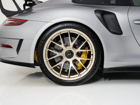 Used 2019 Porsche 911 GT3 RS RWD image 12