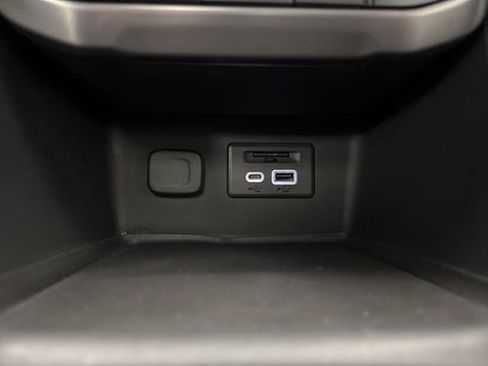 Used 2023 GMC Acadia AT4 w/ Technology Package image 21