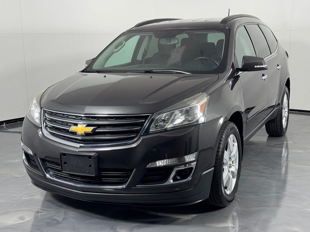Used 2017 Chevrolet Traverse LT w/ Style and Technology Package AWD/4WD image 9