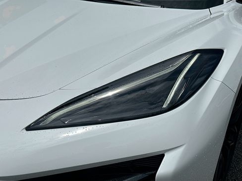Used 2024 Chevrolet Corvette Z06 RWD image 26