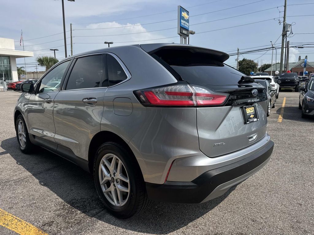 Used 2024 Ford Edge SEL AWD/4WD image 6