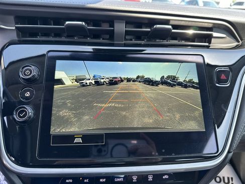 Used 2023 Chevrolet Bolt EUV LT w/ Driver Confidence Package FWD image 23