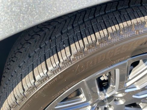 Used 2025 GMC Yukon XL Denali Ultimate w/ LPO, Floor Liner Package image 25