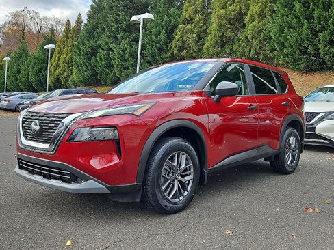 Certified 2023 Nissan Rogue S image 3