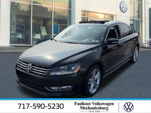 Used 2014 Volkswagen Passat 1.8T SEL Premium image 1