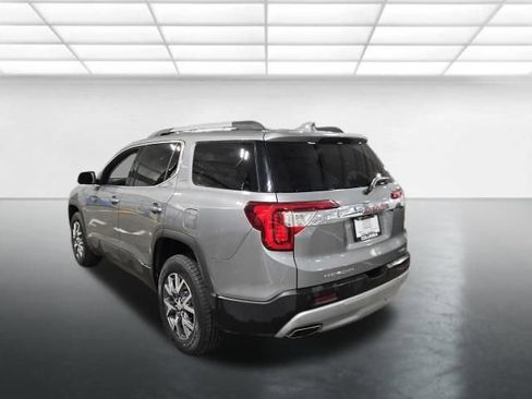 Used 2023 GMC Acadia SLT AWD/4WD image 6