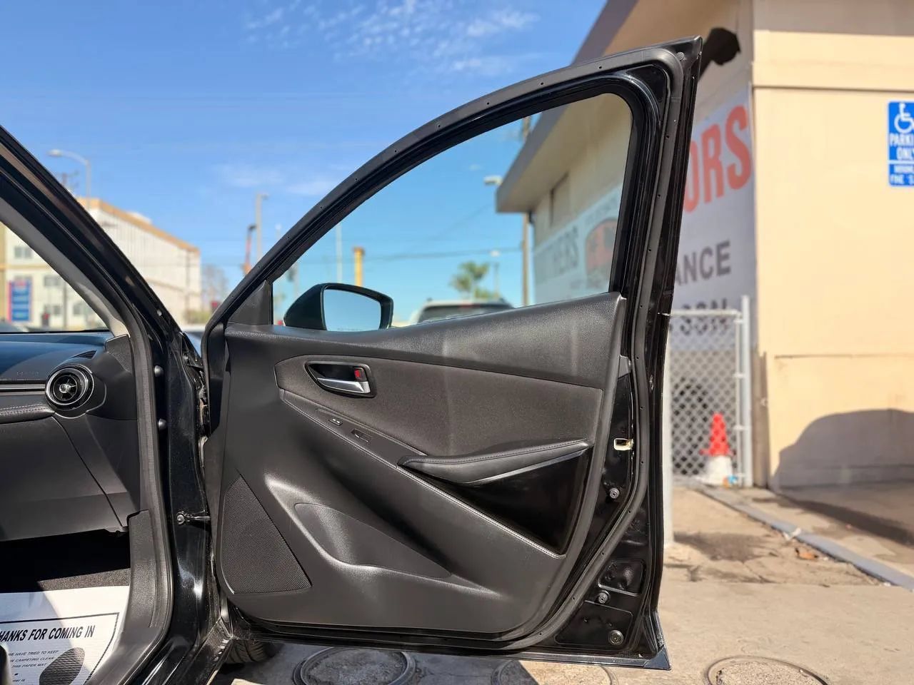 Used 2018 Toyota Yaris iA FWD image 36