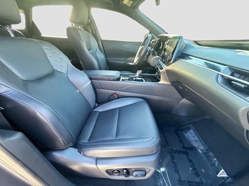 Used 2024 Lexus RX 350 FWD w/ Technology Package image 32