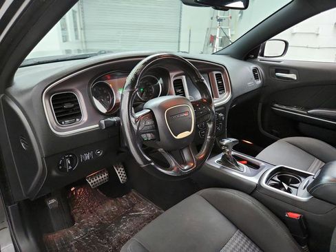 Used 2019 Dodge Charger Scat Pack image 13