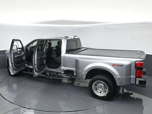 Certified 2024 Ford F450 Lariat w/ Lariat Ultimate Package AWD/4WD image 62