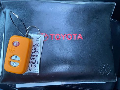 Used 2016 Toyota 4Runner Limited RWD image 33
