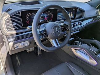 New 2026 Mercedes-Benz GLS 580 4MATIC video 3