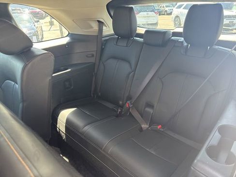 Used 2024 MAZDA CX-90 3.3 Turbo w/ Preferred Plus AWD/4WD image 23