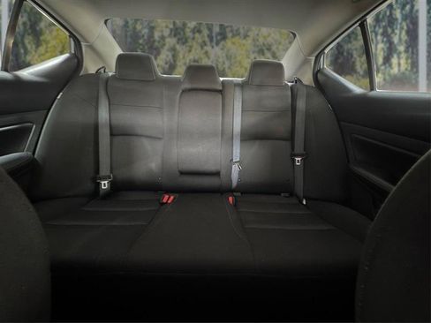 Used 2023 Nissan Altima 2.5 SV FWD image 15
