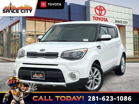Used 2018 Kia Soul + FWD image 1
