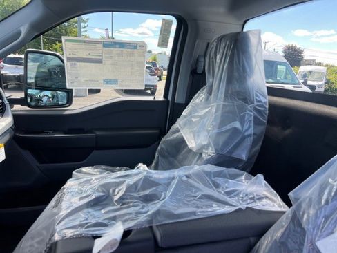 New 2026 Ford F350 XL w/ XL Chrome Package image 8