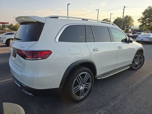 Used 2020 Mercedes-Benz GLS 450 4MATIC image 2