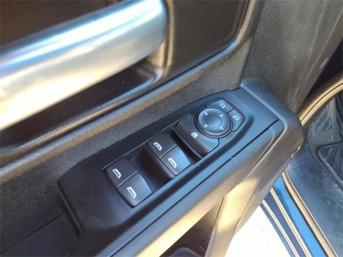 Used 2023 Chevrolet Silverado 2500 Custom w/ Custom Convenience Package image 15