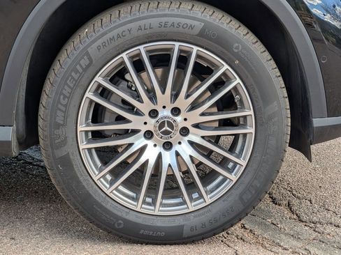 Certified 2026 Mercedes-Benz GLC 300 4MATIC image 9