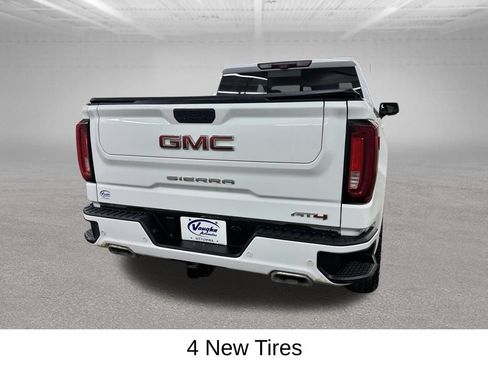 Used 2021 GMC Sierra 1500 AT4 w/ AT4 Premium Package AWD/4WD image 12