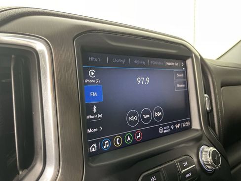 Used 2022 GMC Sierra 2500 AT4 w/ AT4 Premium Plus Package image 13