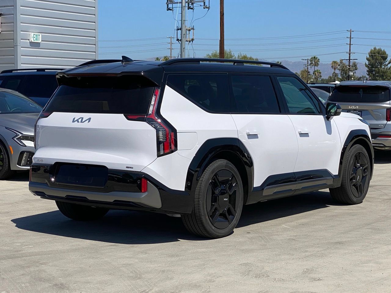 New 2026 Kia EV9 GT-Line AWD/4WD image 3