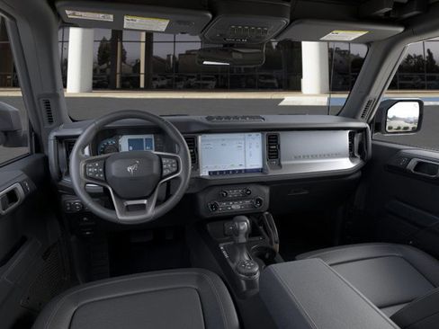 New 2025 Ford Bronco Badlands image 9