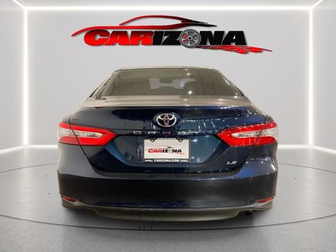 Used 2018 Toyota Camry LE image 4