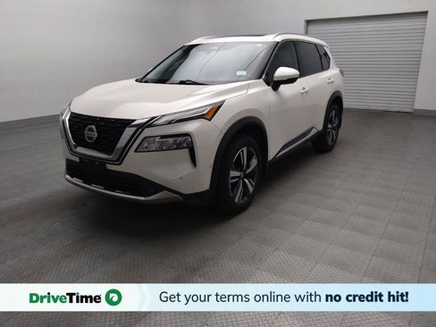 Used 2021 Nissan Rogue Platinum FWD image 1