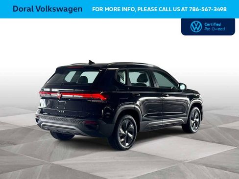 Used 2025 Volkswagen Taos S FWD image 8