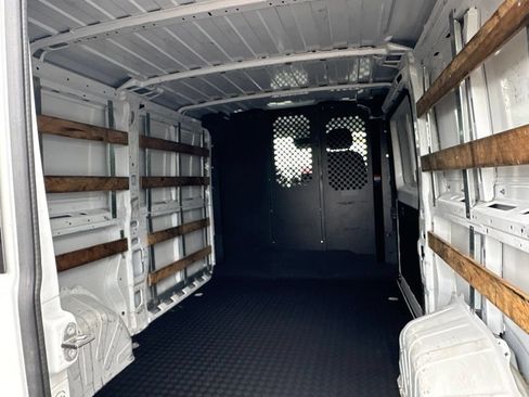 Used 2025 RAM ProMaster 2500 w/ U-Haul Equipment Group FWD image 5