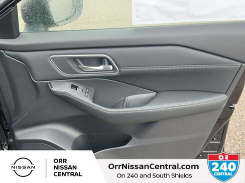 New 2026 Nissan Rogue Platinum w/ Platinum Premium Package AWD/4WD image 10
